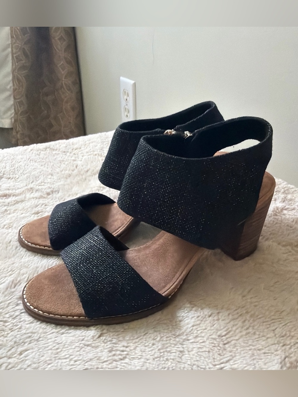 Toms Black Glitter Block Heel Sandals